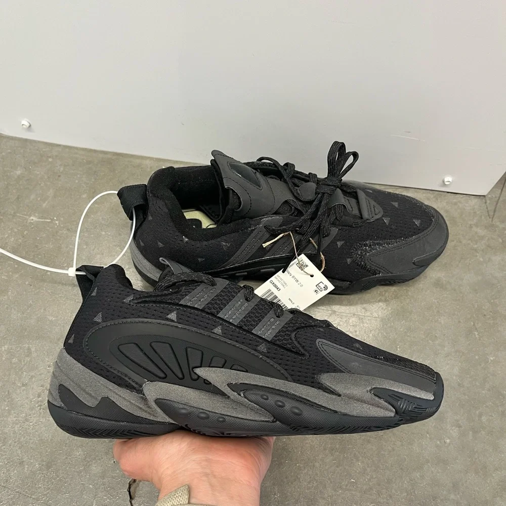 adidas Pharrell Williams CRAZY BYW 2.0 Triple Black